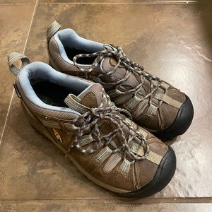 Keen Targhee II Waterproof Hiking Shoes